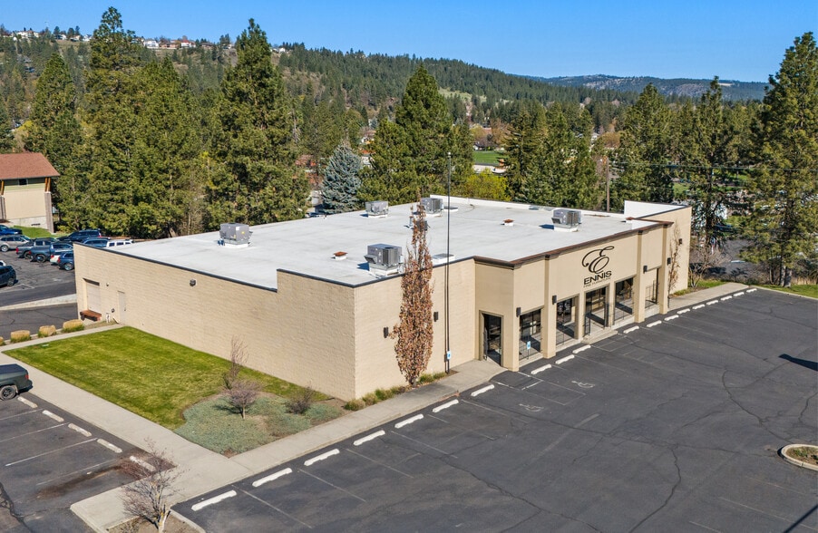 More Photos Of 8313 N Division St, Spokane Freestanding For Sale