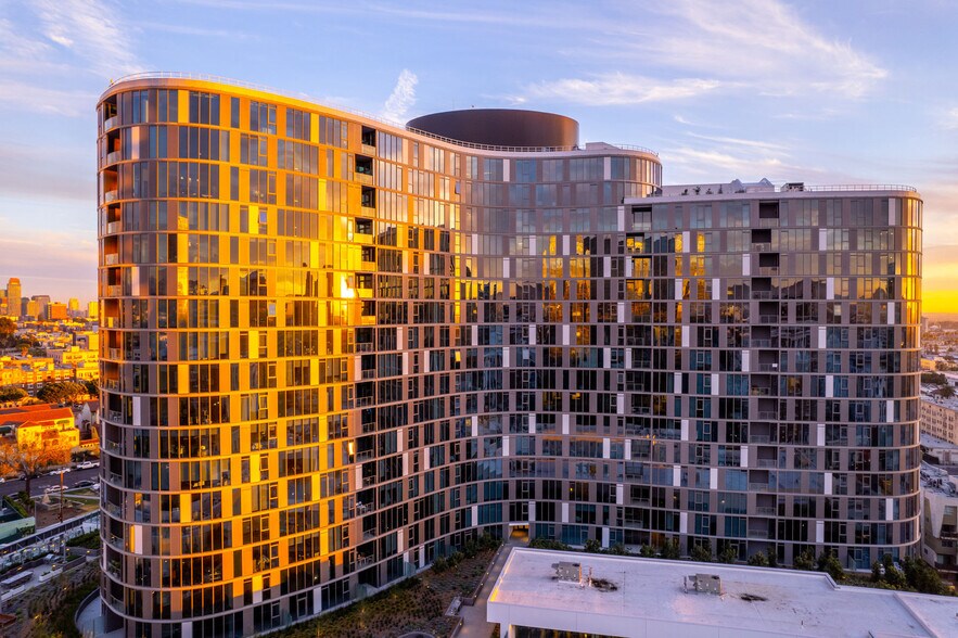 More Photos Of 2801 Sunset Pl, Los Angeles Apartments For Lease