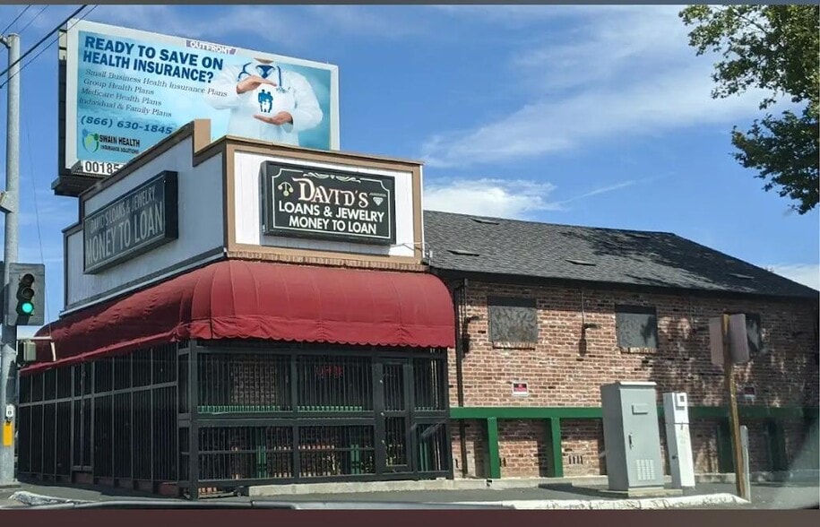 Primary Photo Of 7800 Fair Oaks Blvd, Carmichael Freestanding For Sale