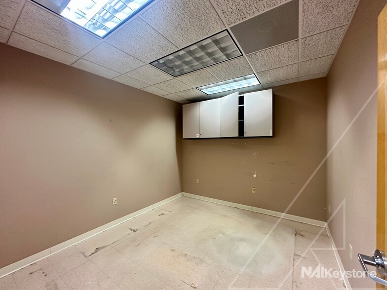 More Photos Of 2201 Ridgewood Rd, Wyomissing Medical For Sale