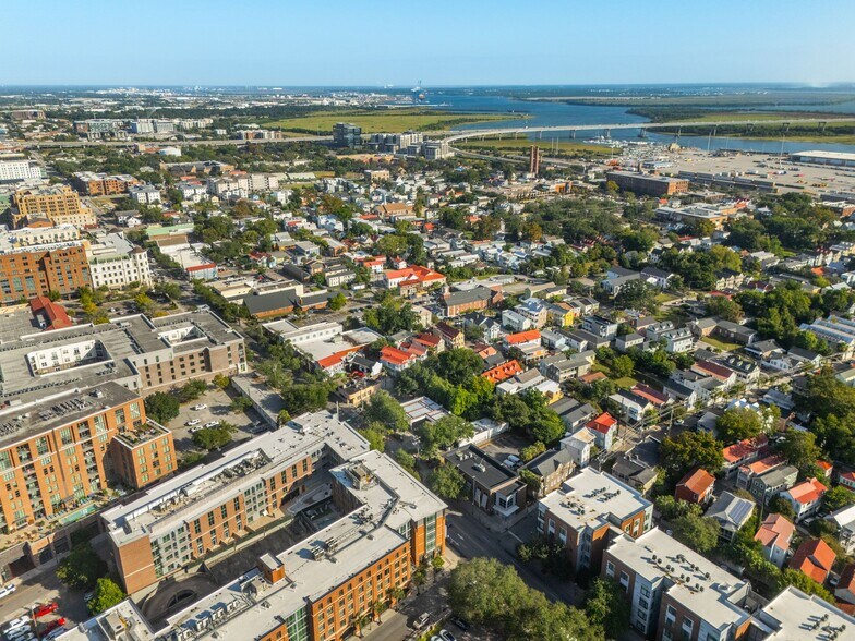 More Photos Of 420 Meeting St, Charleston General Retail For Sale