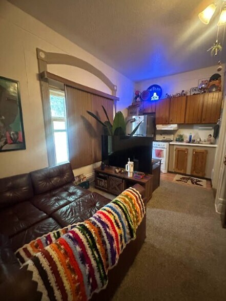 More Photos Of 2708 2nd Ave, Billings Apartments For Sale