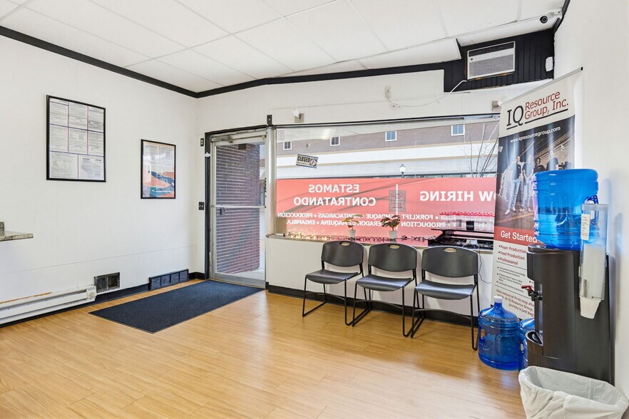 More Photos Of 309-313 W Milwaukee St, Janesville Apartments For Sale
