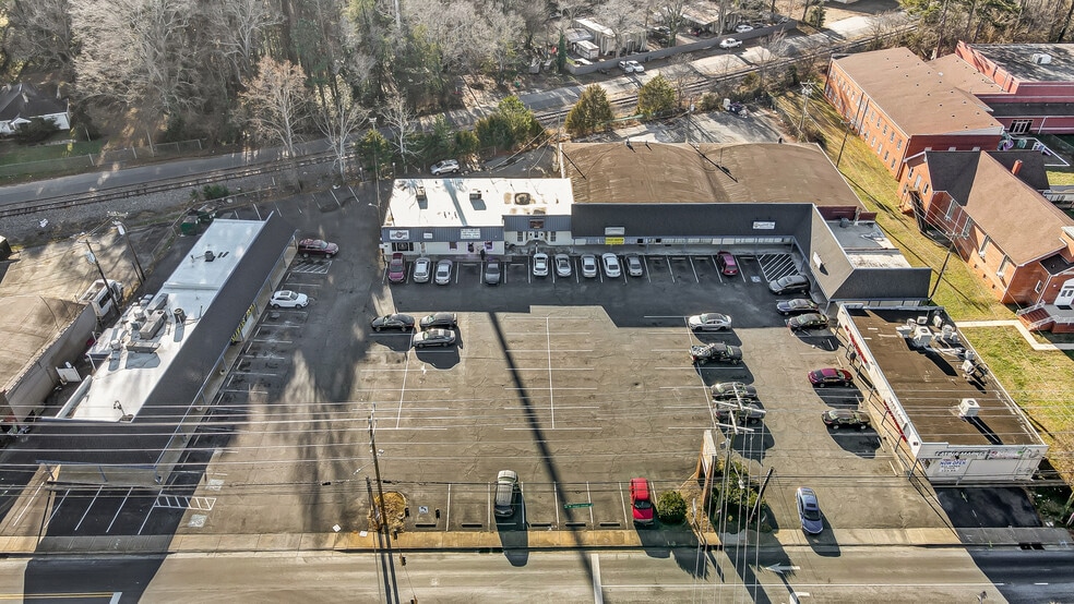 Primary Photo Of 2801-2825 W Sugar Creek Rd, Charlotte Unknown For Lease