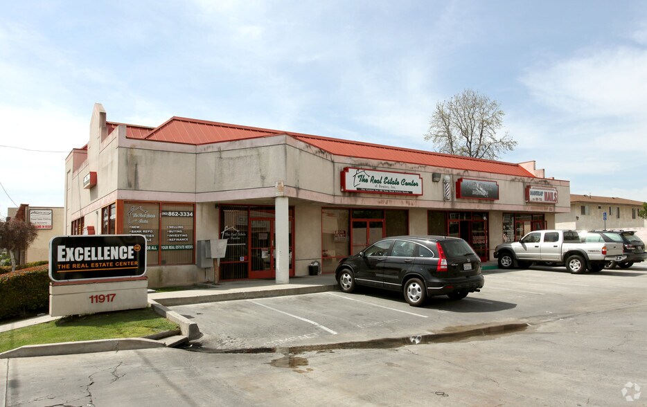 11917 Paramount Blvd, Downey, CA 90242 Retail For Lease