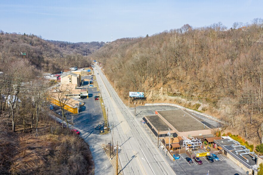 More Photos Of 1201 Banksville Rd, Pittsburgh Office For Sale