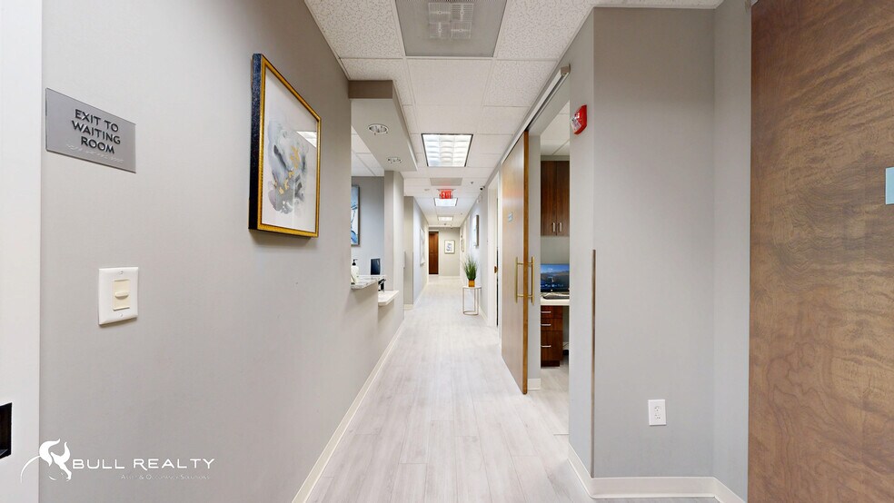 More Photos Of 10680 Medlock Bridge Rd, Duluth Medical For Lease