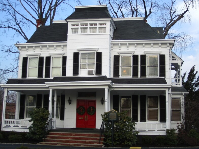 More Photos Of 227 Hamburg Tpke, Pompton Lakes Medical For Lease