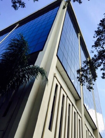 More Photos Of 2633 Napoleon Ave, New Orleans Medical For Lease