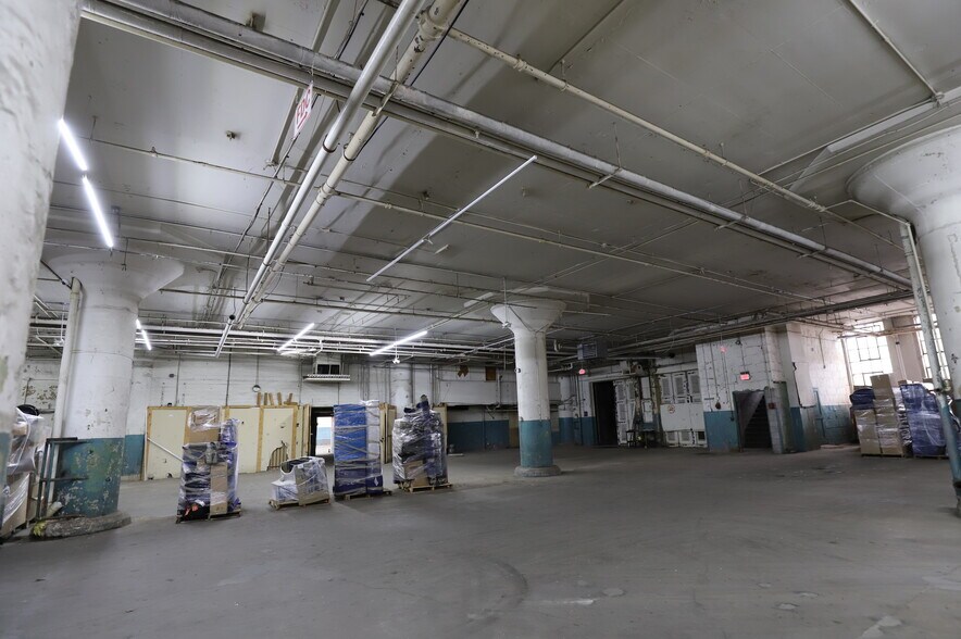 More Photos Of 2-8 Central Ave, East Orange Manufacturing For Sale