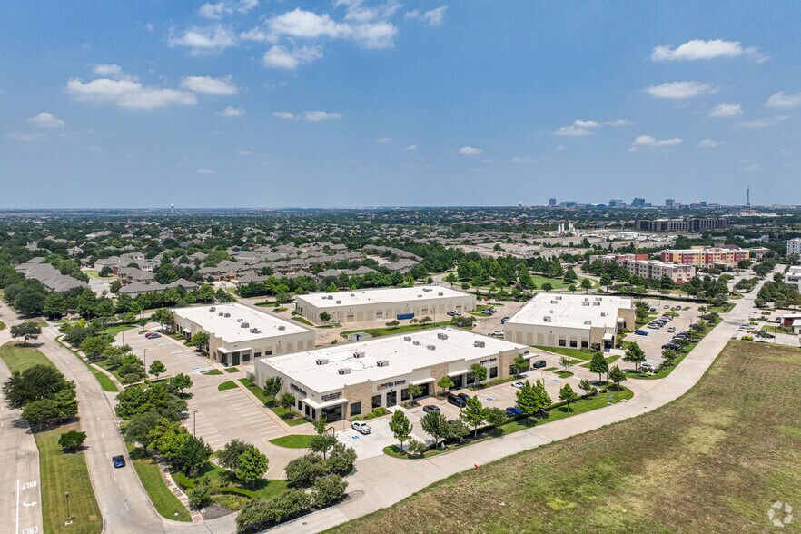 More Photos Of 6601 Cascades Ct, The Colony Light Distribution For Lease