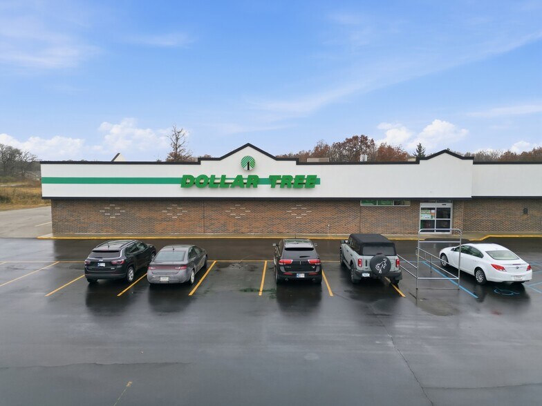 More Photos Of 5914 E State Road 10, Demotte Storefront Retail Office For Sale