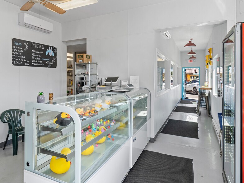 More Photos Of 865 Moraine Ave, Estes Park Restaurant For Sale