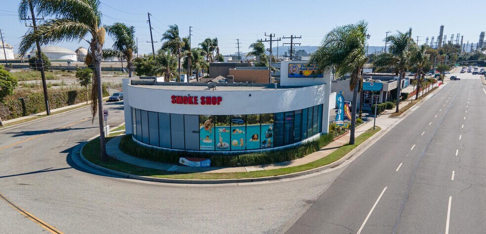 More Photos Of 18750 Crenshaw Blvd, Torrance General Retail For Lease