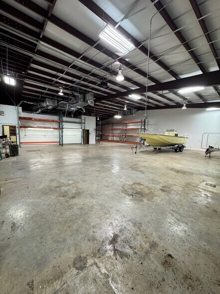 More Photos Of 371-1/2 Columbia Memorial Parkway, Kemah Unknown For Lease