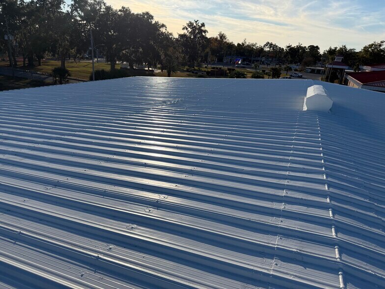 More Photos Of 1141 US Highway 41 NW, Jasper Distribution For Sale