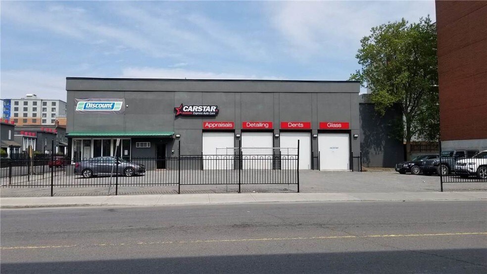 More Photos Of 305 Cumberland St, Ottawa Auto Repair For Sale