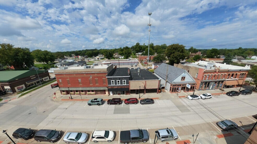More Photos Of 128 S 6th St, Plattsmouth Storefront Retail Residential For Sale