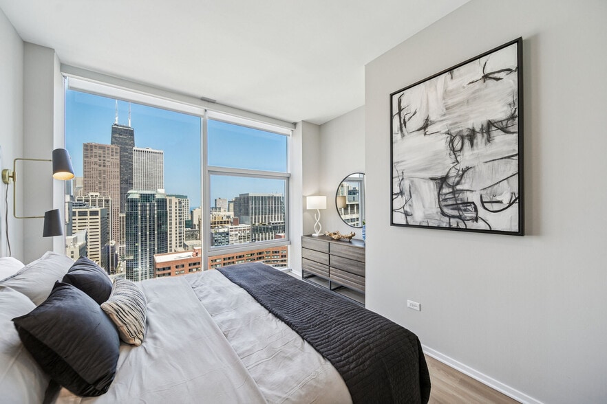 More Photos Of 200 E Illinois St, Chicago Apartments For Sale