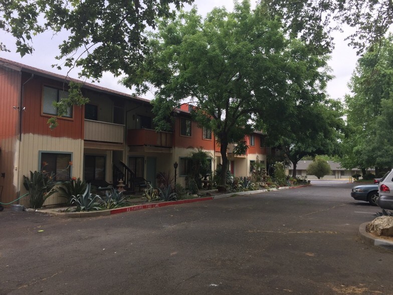 More Photos Of 4835 Orange Grove Ave, Sacramento Apartments For Sale