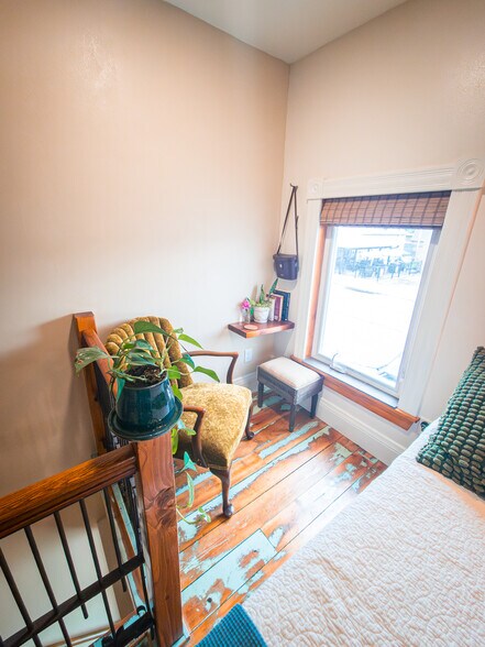 More Photos Of 127 N Main St, Amherst Storefront Retail Residential For Sale