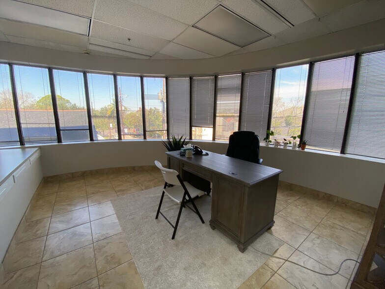 More Photos Of 3525 Prytania St, New Orleans Medical For Lease