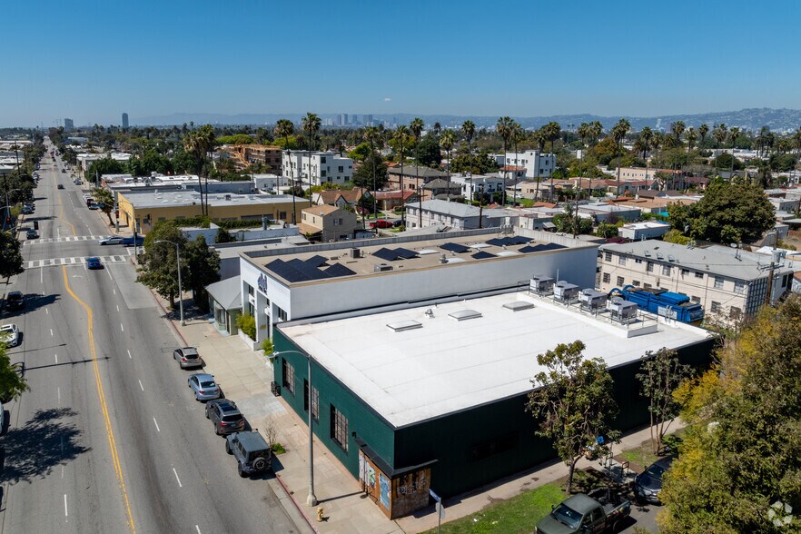 More Photos Of 4005 W Jefferson Blvd, Los Angeles Loft Creative Space For Lease