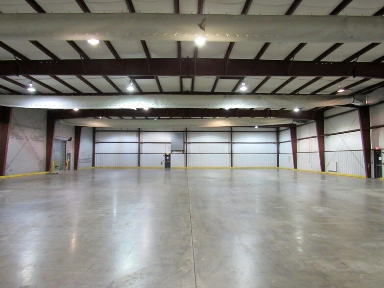 More Photos Of 2525 Hougton Ave, South Boston Manufacturing For Sale