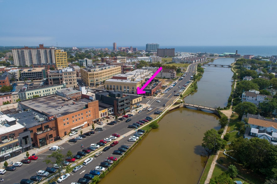 More Photos Of 601 Lake Ave, Asbury Park Office Residential For Lease