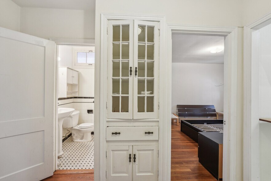 More Photos Of 3925 W St Nw, Washington Multifamily For Sale