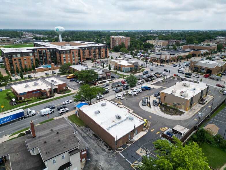 More Photos Of 120 N La Grange Rd, La Grange Medical For Lease