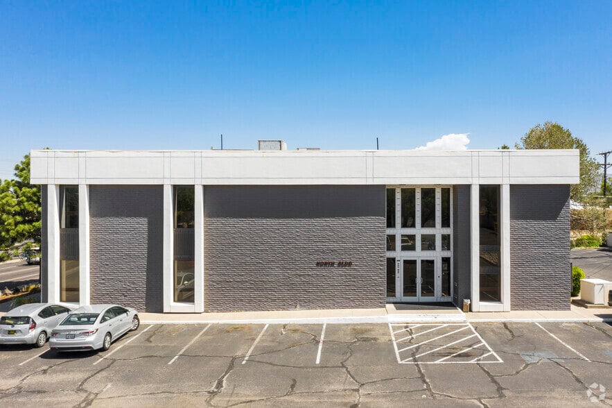 More Photos Of 2900 Louisiana Blvd NE, Albuquerque Office For Lease
