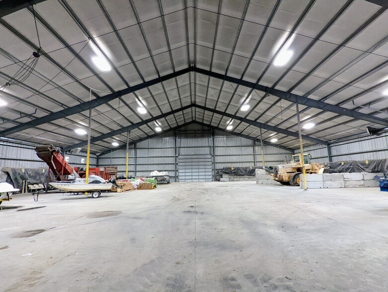 More Photos Of 21330 Blue Star Hwy, Jarratt Industrial For Sale