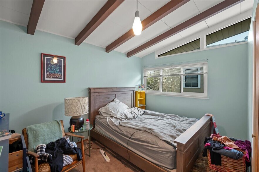 More Photos Of 84 Monte Vista Ave, Oakland Apartments For Sale