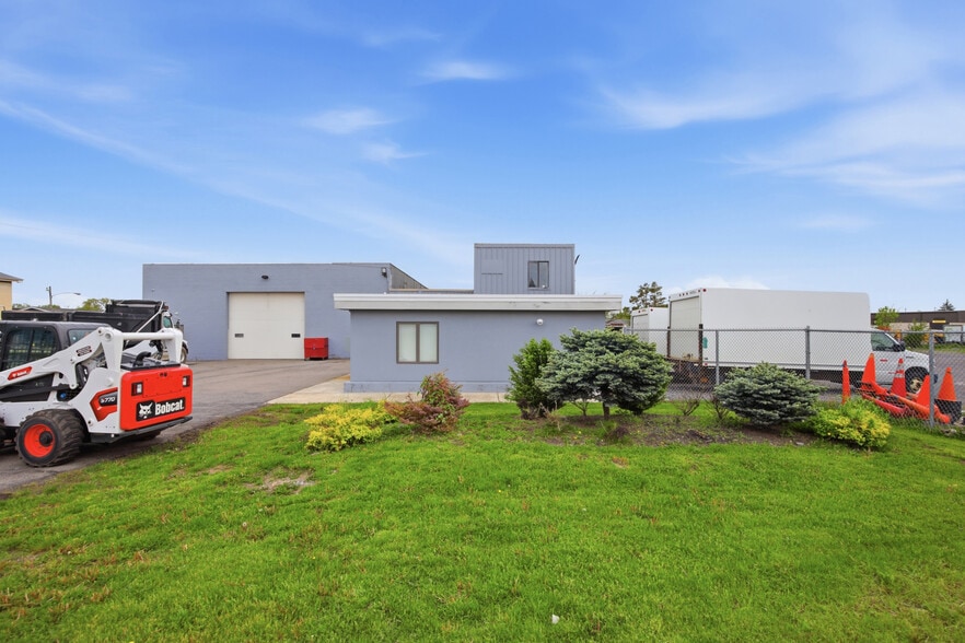 Primary Photo Of 510 Ellicott Rd, Buffalo Land For Sale