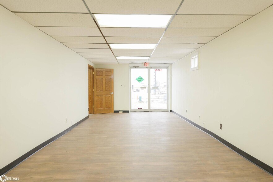 More Photos Of 1130 Broadway St, West Burlington Industrial For Lease