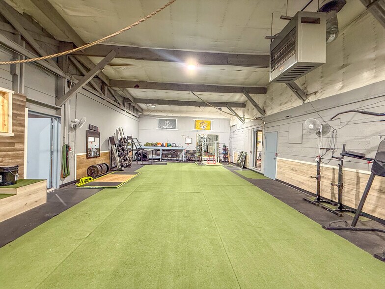 More Photos Of 1730 SE Melrose Dr, Prineville Industrial For Sale