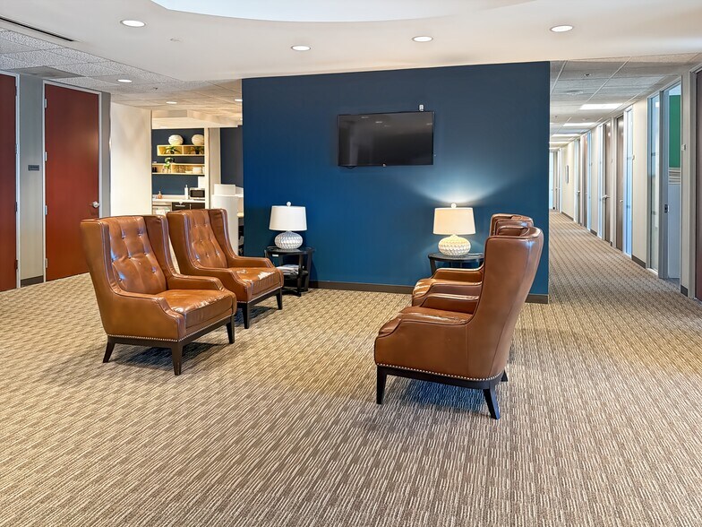 More Photos Of 501 W Broadway, San Diego Coworking Space