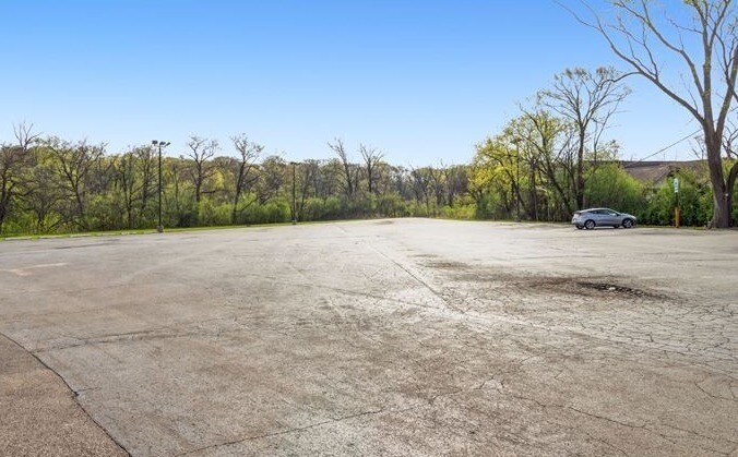 More Photos Of 241 S Milwaukee Ave, Wheeling Land For Sale