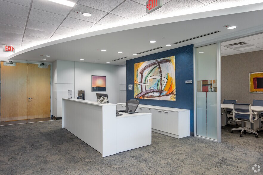 More Photos Of 4449 Easton Way, Columbus Coworking Space