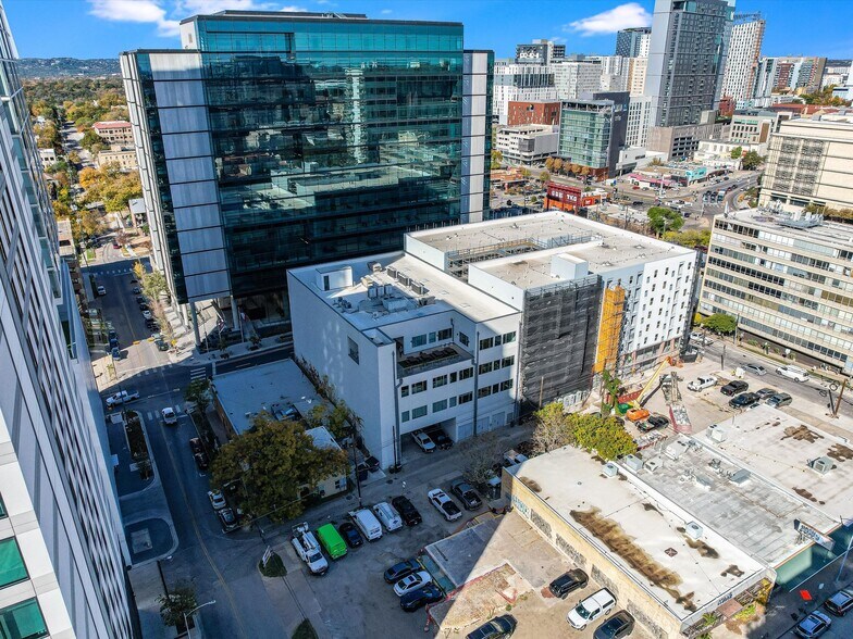 More Photos Of 1705 Guadalupe St, Austin Office For Sale