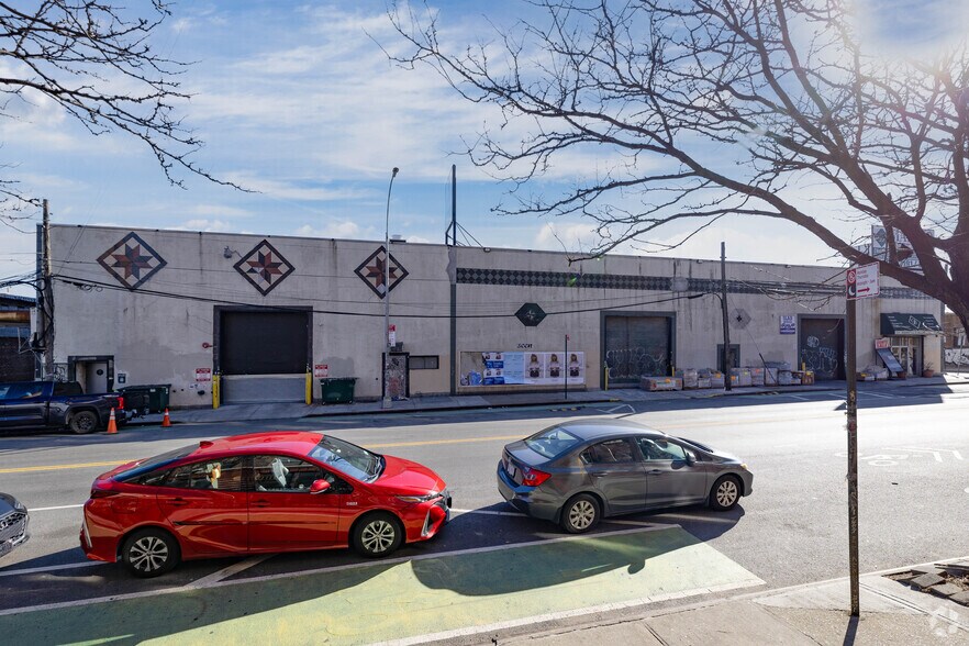 More Photos Of 250 Morgan Ave, Brooklyn Manufacturing For Lease