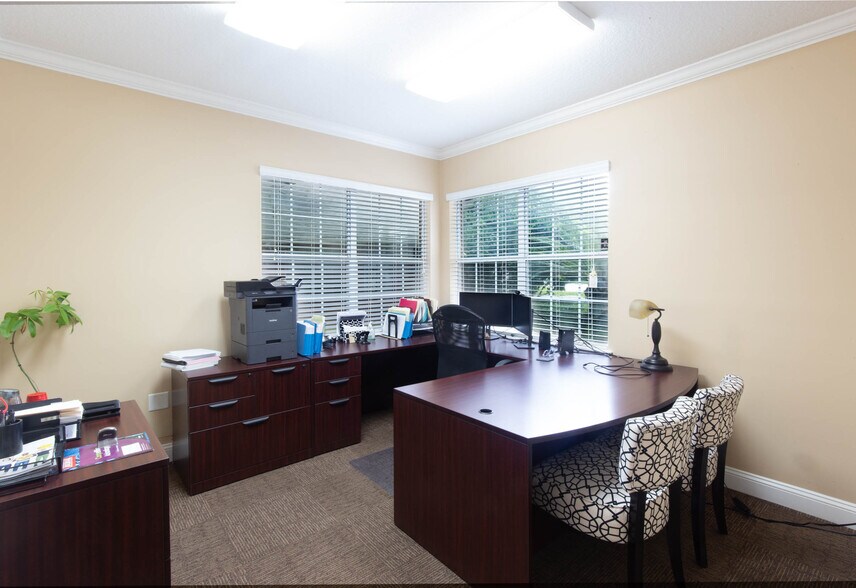 More Photos Of 6817 Southpoint Pky, Jacksonville Unknown For Sale