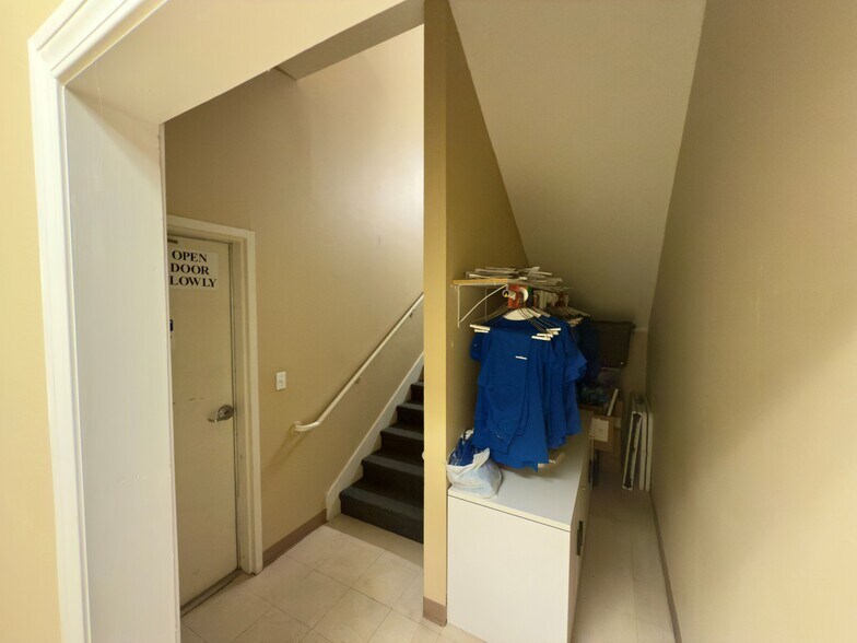 More Photos Of 510 Corday St, Pensacola Medical For Sale
