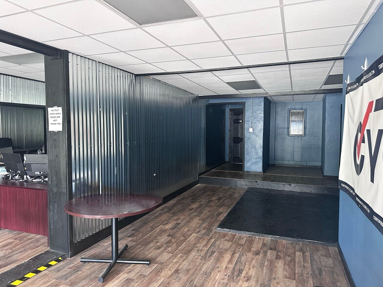 More Photos Of 772-780 Pulaski hwy, Bear General Retail For Sale