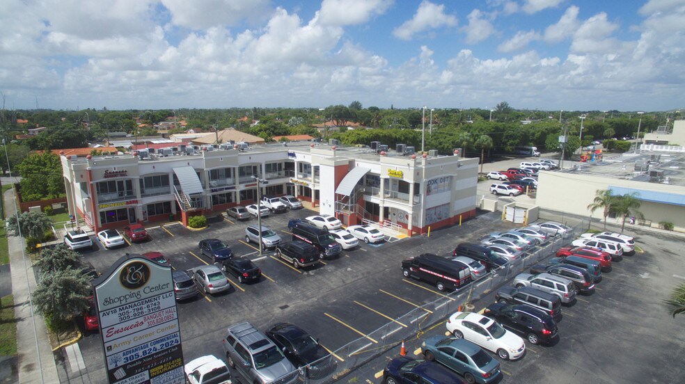More Photos Of 4646-4698 W 4th Ave, Hialeah Storefront Retail Office For Sale