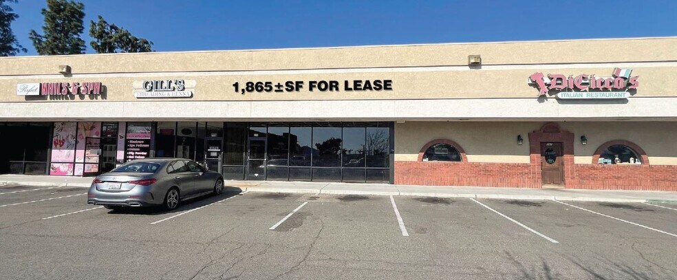 Primary Photo Of 247-293 Academy Ave, Sanger Freestanding For Lease