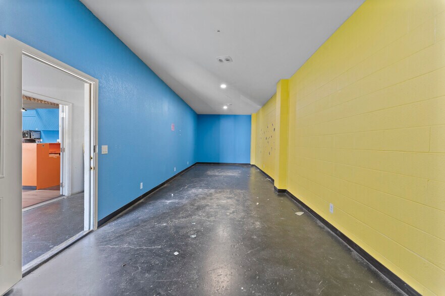More Photos Of 7679-7691 Thornton Ave, Newark Storefront Retail Office For Sale
