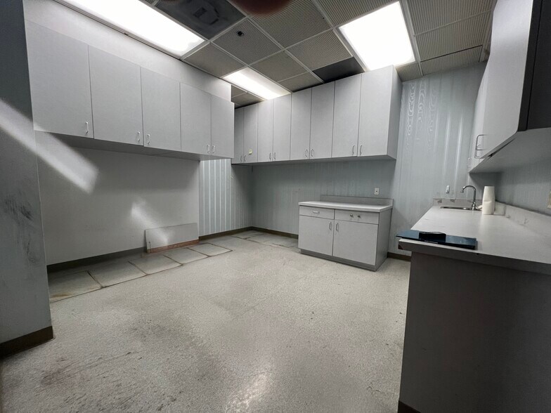 More Photos Of 15141 Whittier Blvd, Whittier Medical For Lease