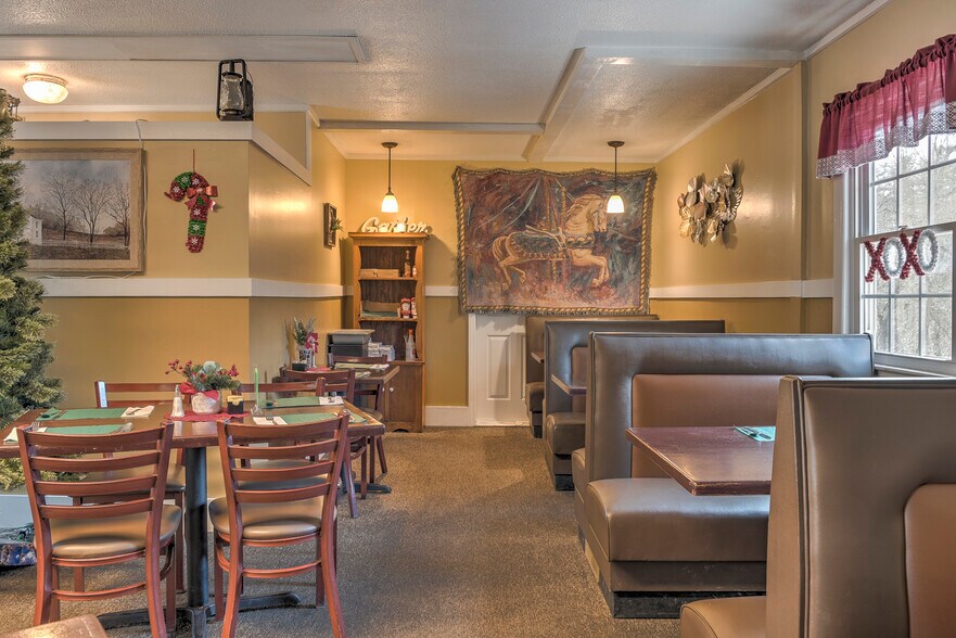 More Photos Of 10 NH Route 12 S, Fitzwilliam Restaurant For Sale